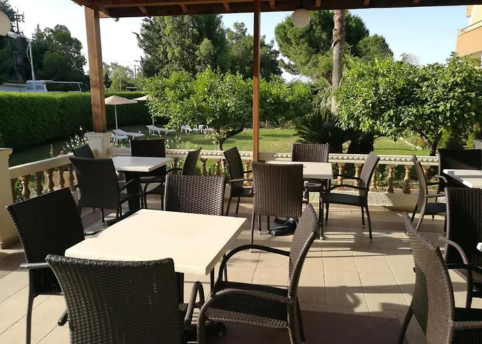 Hotel Golden Days 2*