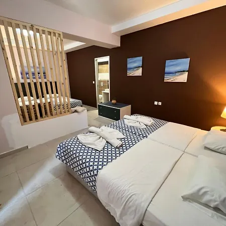 Golden Days Hotel Afando