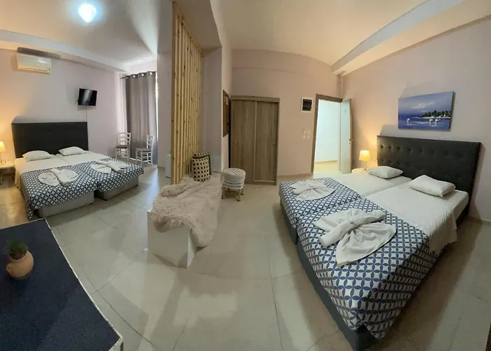 Hotel Golden Days 2*